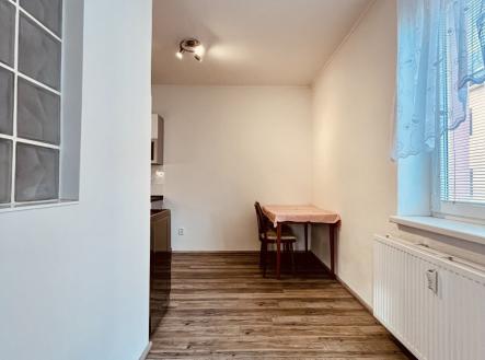 Pronájem bytu, 1+1, 46 m²