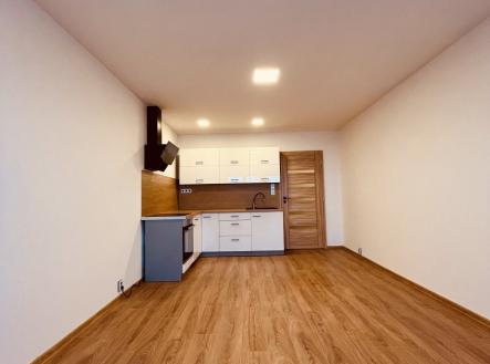 Pronájem bytu, 1+kk, 27 m²