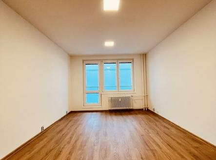 Pronájem bytu, 1+kk, 27 m²