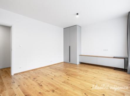 Pronájem bytu, 1+kk, 33 m²