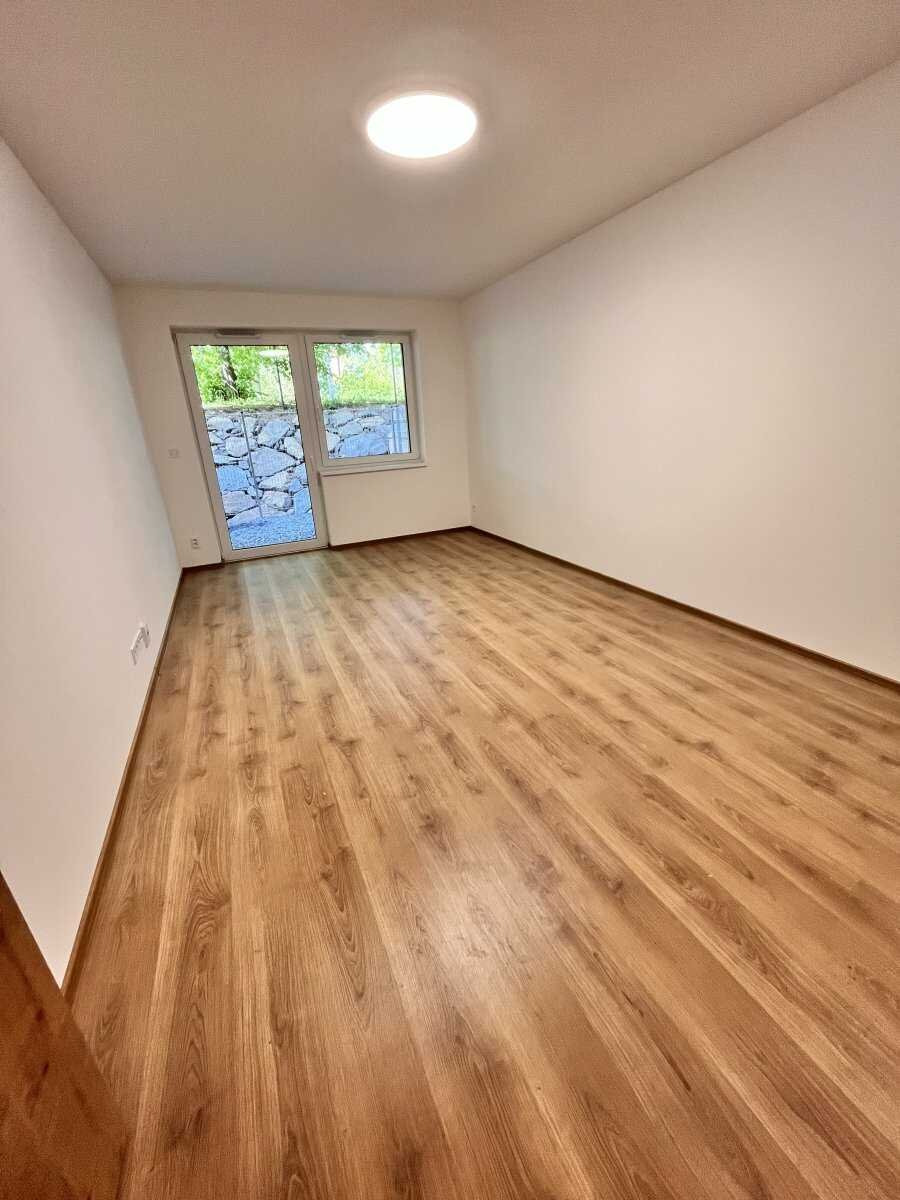Pronájem bytu 1+kk, Frištenského, Neředín, 13000Kč/měs, 32 m2