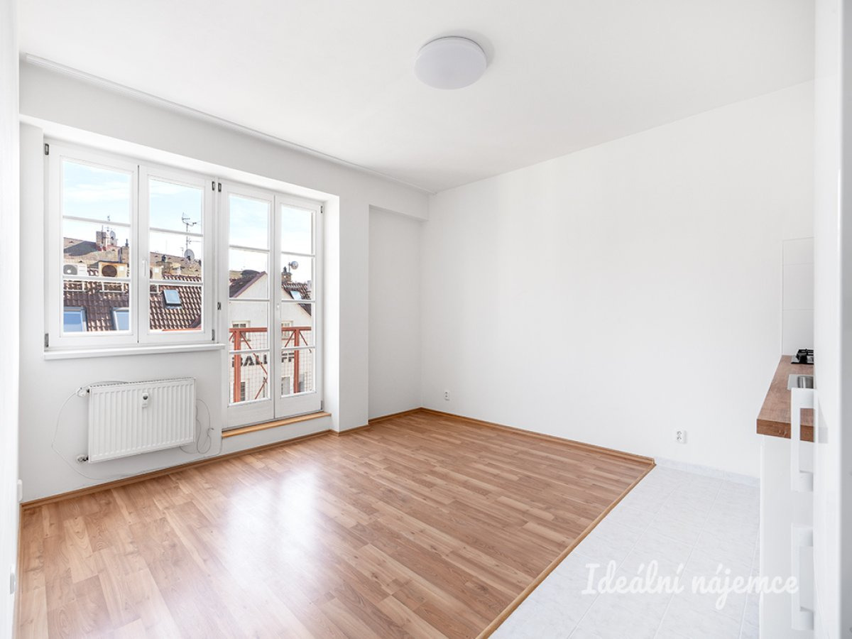 Pronájem bytu 2+kk, Pelušková, Kyje,  22 400 Kč/měs, 37 m2