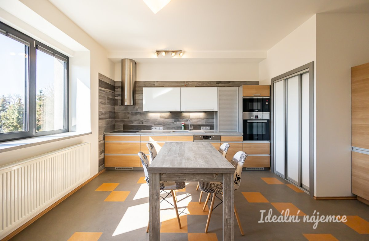 Pronájem bytu 3+kk, Albertova, Pražské Předměstí, 24900 Kč/měs, 55 m2