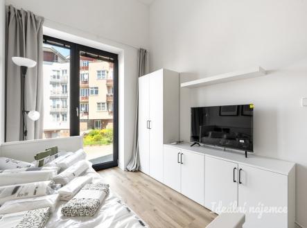 Pronájem bytu, 1+kk, 25 m²