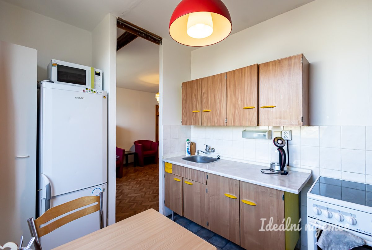 Pronájem bytu 1+1, Toruňská, Bohnice,   30 m2