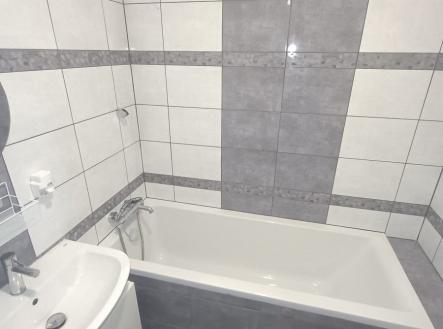 Pronájem bytu, 2+kk, 42 m²