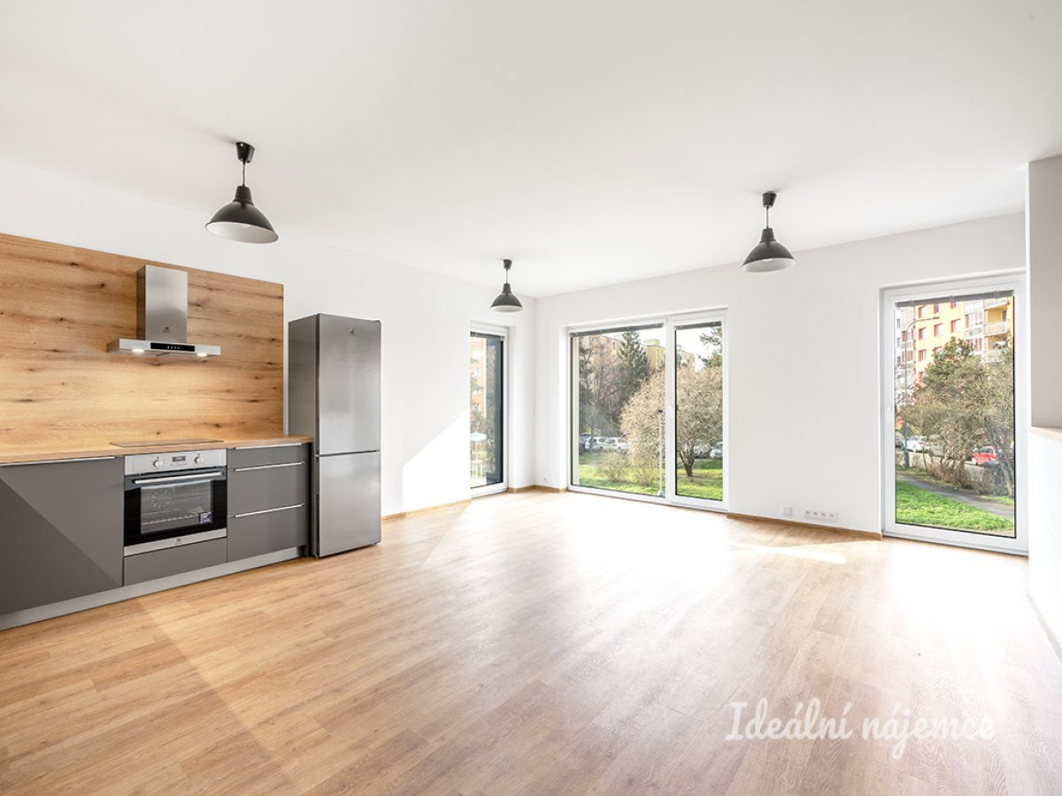 Pronájem bytu 3+kk, Zárubova, Kamýk, 34900 Kč/měs, 68 m2
