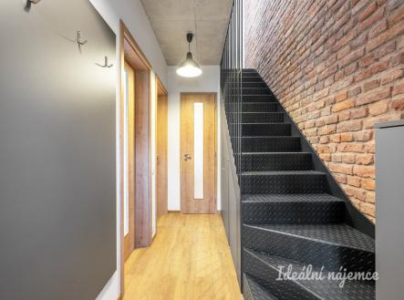 Pronájem bytu, 3+kk, 68 m²