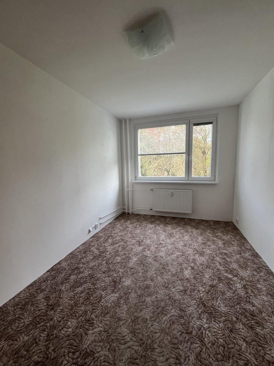 Pronájem bytu 3+1, Zelená, Neředín, 18 500 Kč/měs, 68m2