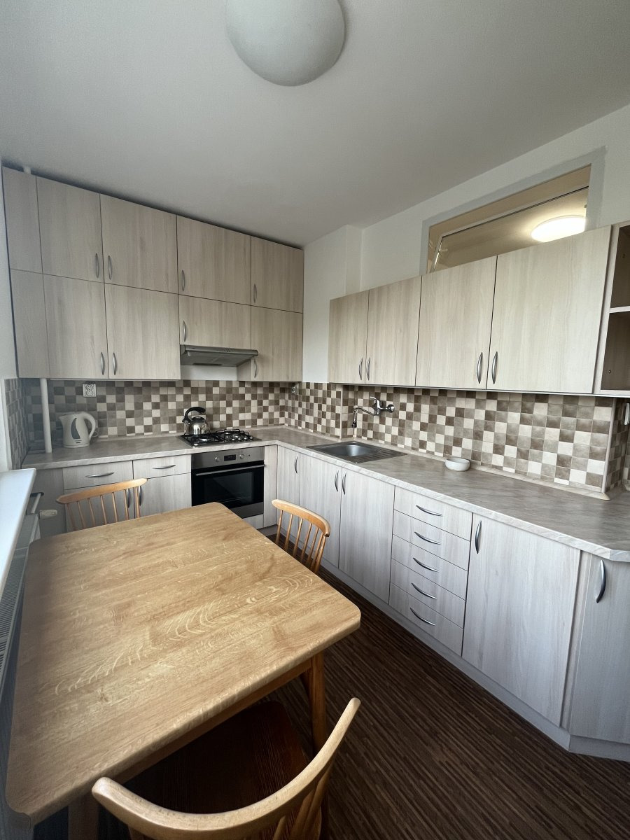 Pronájem bytu 3+1, Zelená, Neředín, 18 000 Kč/měs, 68m2