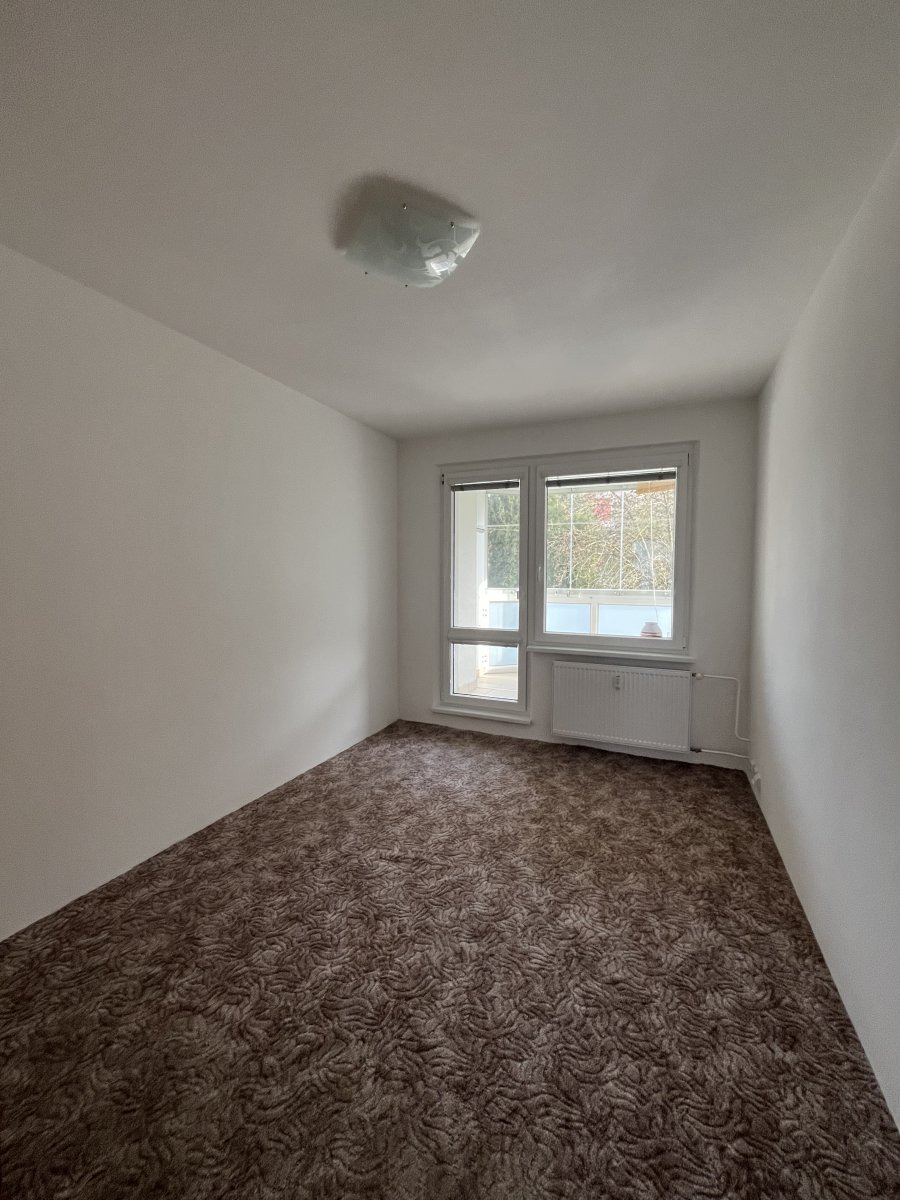 Pronájem bytu 3+1, Zelená, Neředín, 17 300 Kč/měs, 68m2