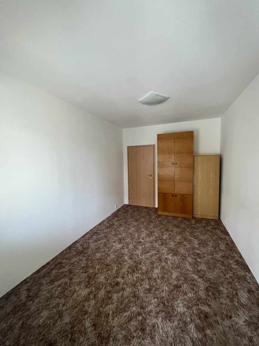 Pronájem bytu 3+1, Zelená, Neředín, 17 300 Kč/měs, 68m2
