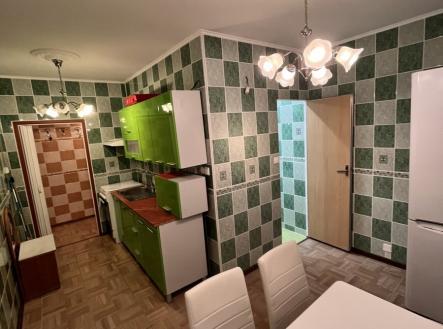 Pronájem bytu, 2+1, 61 m²