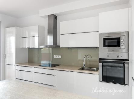 Pronájem bytu, 3+kk, 93 m²