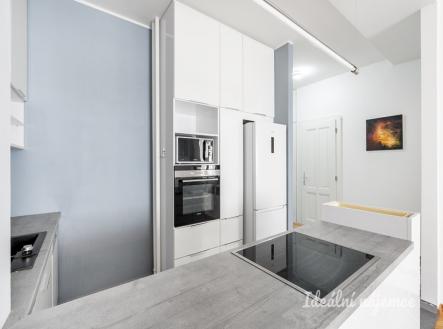 Pronájem bytu, 2+kk, 64 m²