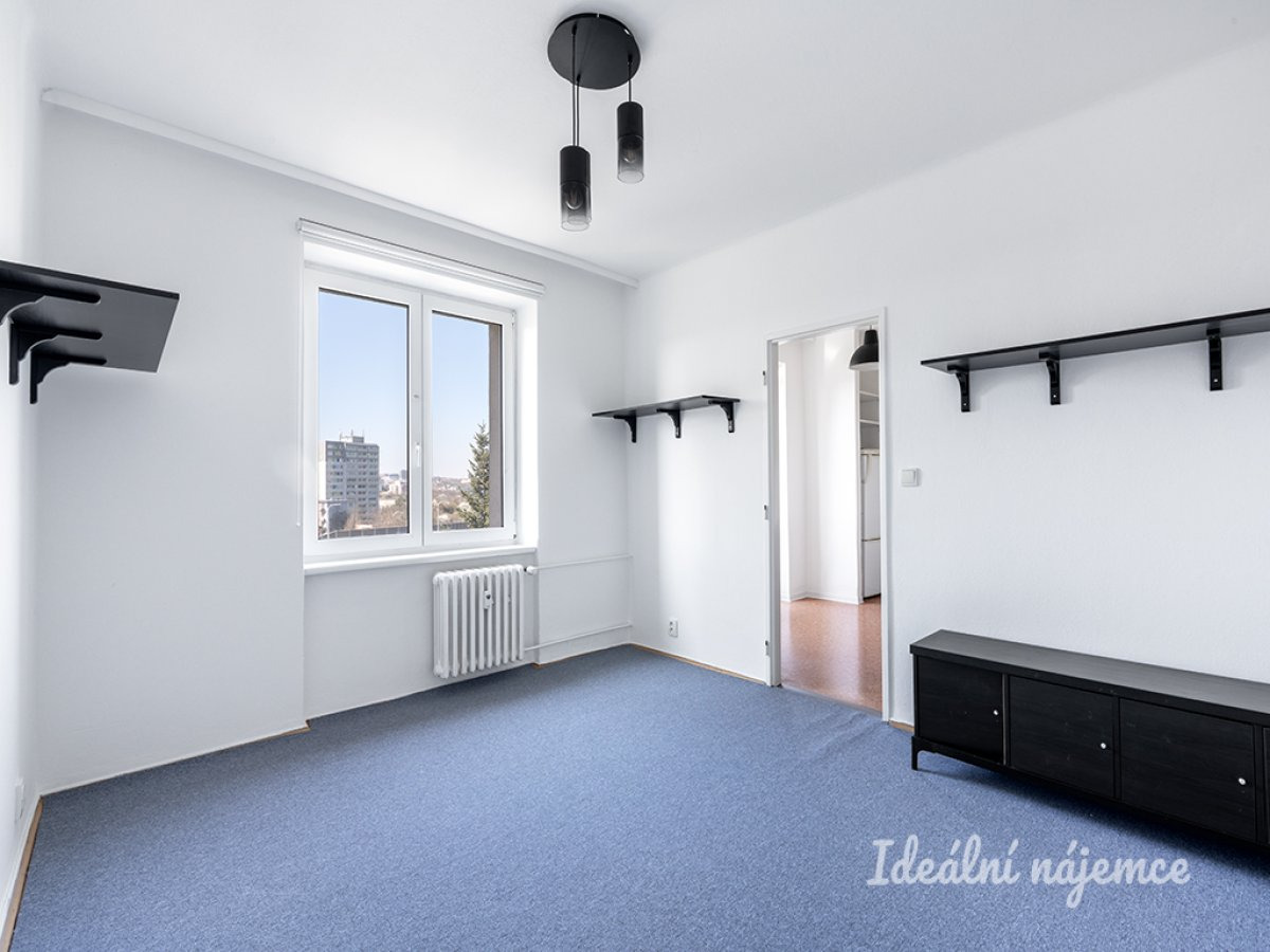 Pronájem bytu 3+1, Na Chodovci, Záběhlice, 22900 Kč/měs, 69 m2