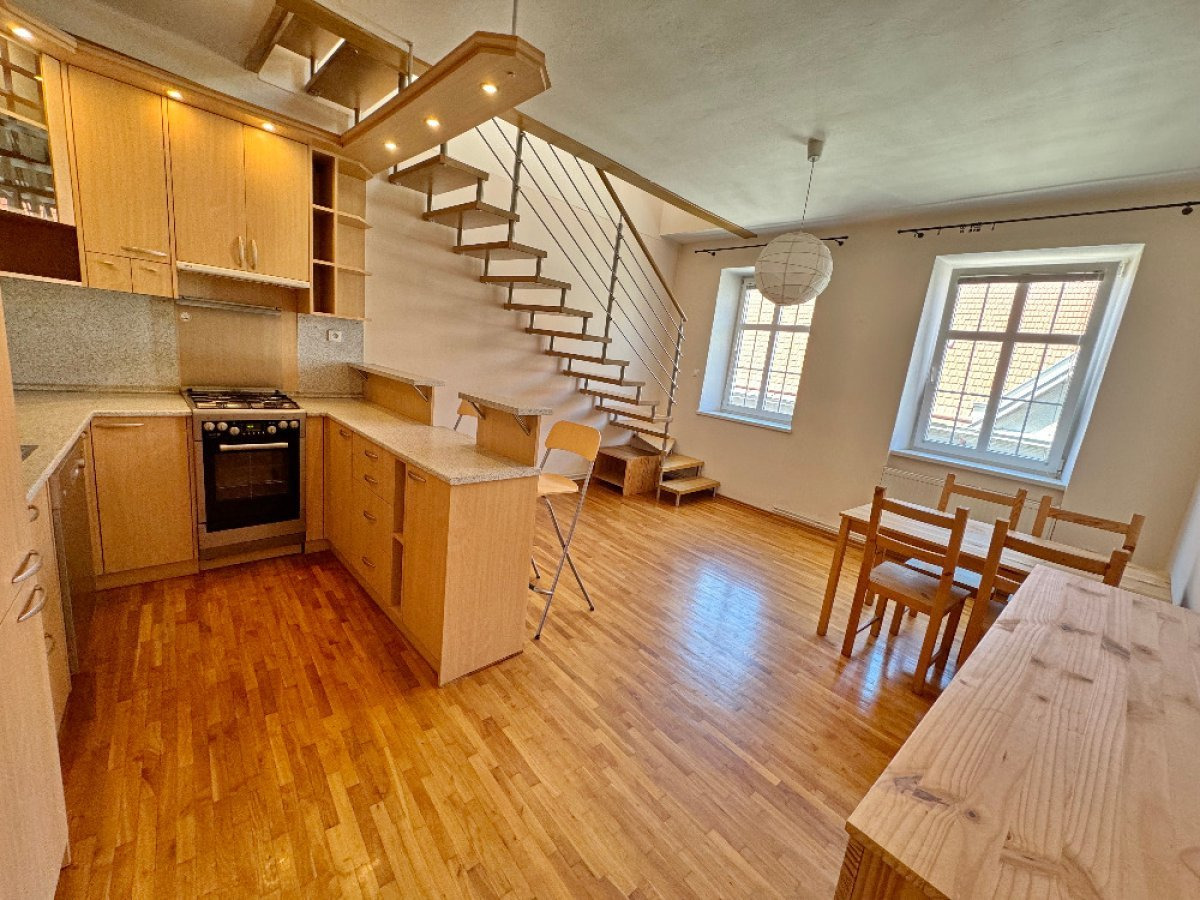 Pronájem bytu 4+kk, Podjezd, Prostějov, 15 900 Kč/měs, 110 m2