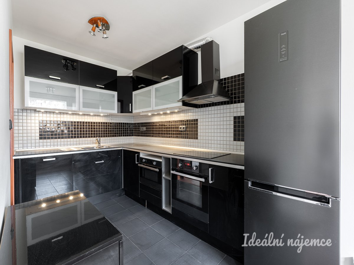 Pronájem bytu 3+kk, Jana Růžičky, Kunratice,  28000 Kč/měs, 76 m2