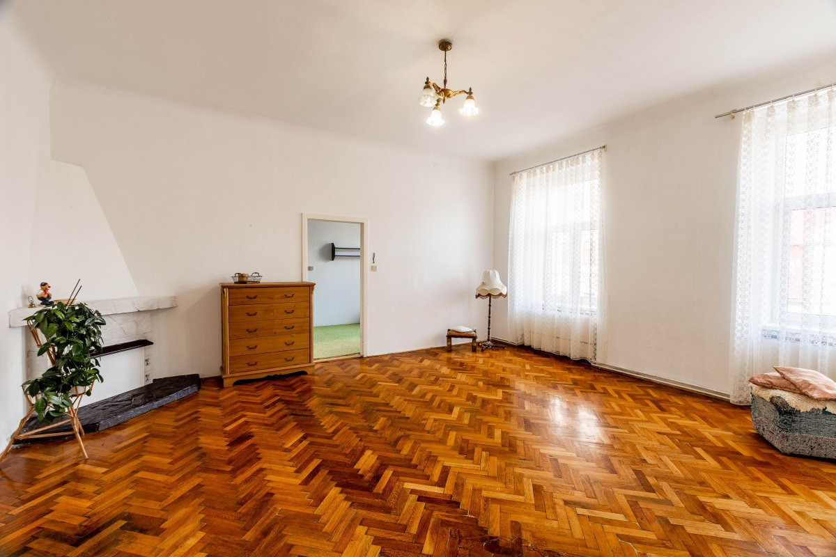 Pronájem bytu 3+1, 8. března, Liberec, 15900 Kč/měs, 84 m2