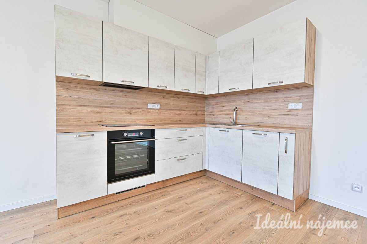 Pronájem bytu 2+kk, Mášová, Veveří, 27 000 Kč/měs, 70 m2