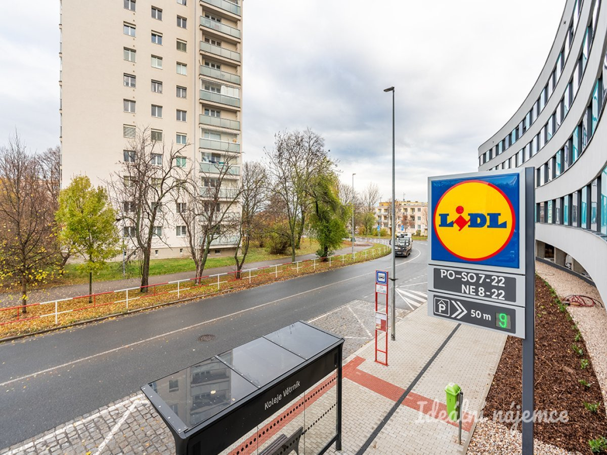 Pronájem bytu 1+kk, Na Větrníku, Břevnov, 15000Kč/měs, 27 m2