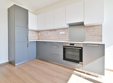 Pronájem bytu, 1+kk, 32 m²