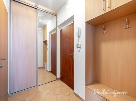 Pronájem bytu, 2+kk, 52 m²