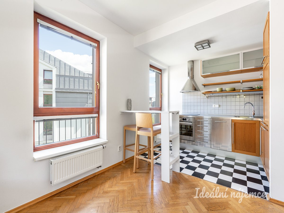 Pronájem bytu 2+kk, Podvinný mlýn, Libeň, 20900 Kč/měs, 47 m2