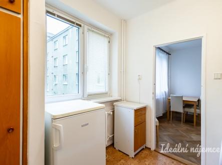 Pronájem bytu, 2+1, 42 m²