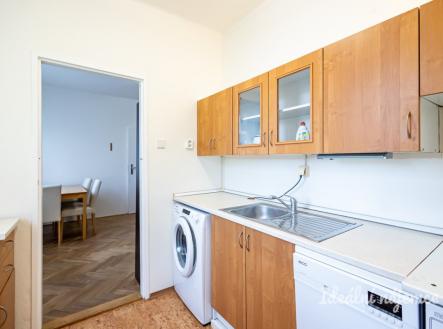 Pronájem bytu, 2+1, 42 m²