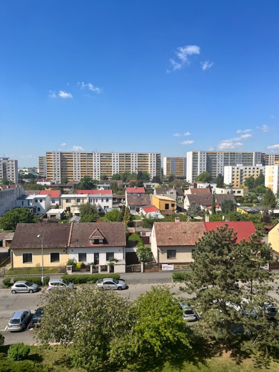 Pronájem bytu 1+kk, Brožíkova, Nový Hradec Králové, Kč/měs, 35 m2