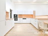 Pronájem - dům/vila, 117 m²
