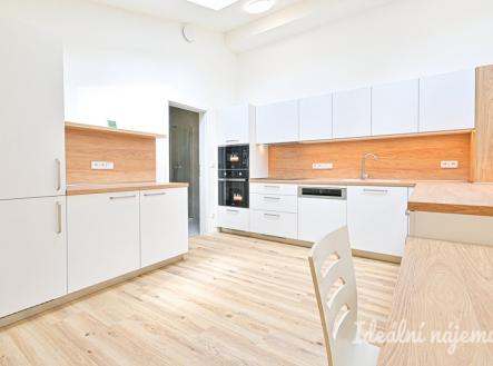 Pronájem - dům/vila, 117 m²