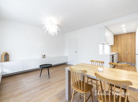 Pronájem bytu, 3+kk, 70 m²