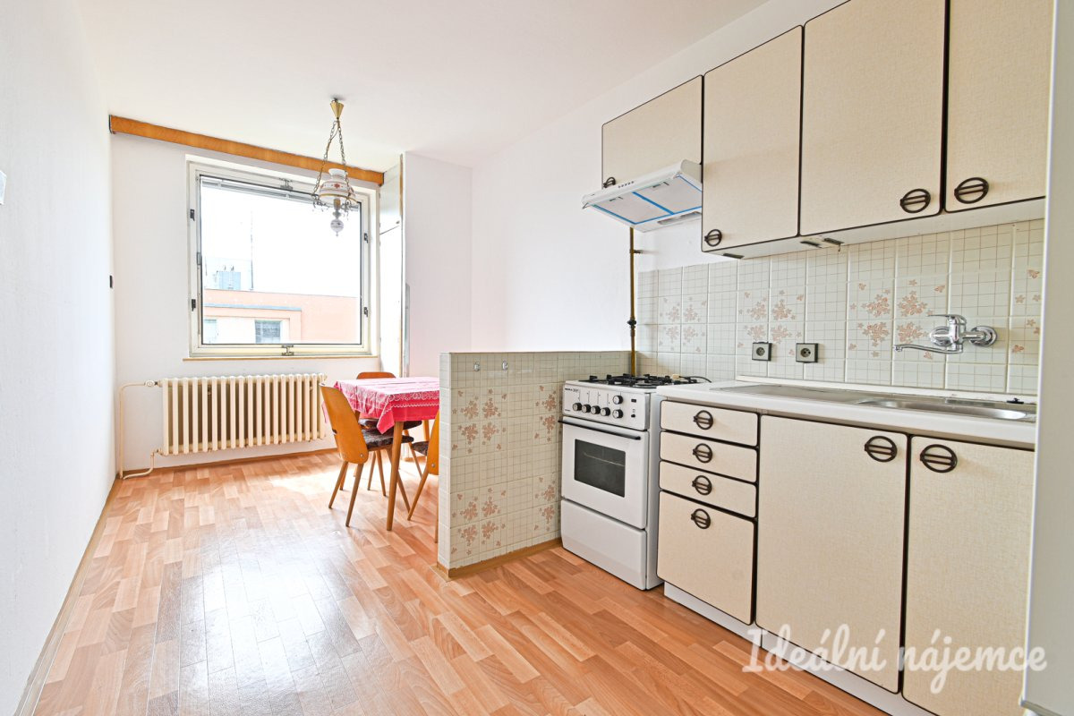 Pronájem vybaveného bytu 3+1 Mírová 1246, Humpolec 12.000,- Kč/měs, 86 m2