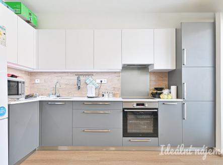Pronájem bytu, 2+kk, 42 m²