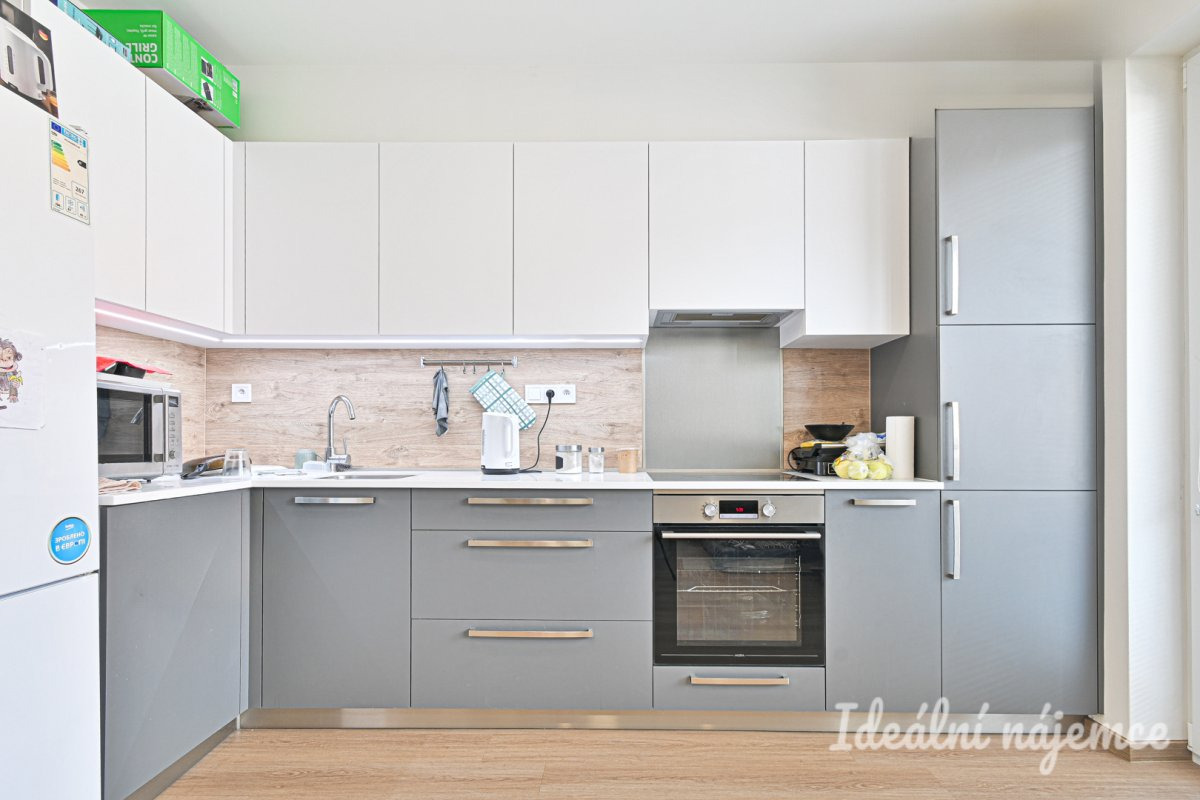 Pronájem bytu 2+kk, Slatinská, Židenice, 17 900 Kč/měs, 42 m2