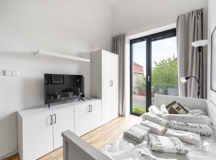 Pronájem bytu, 1+kk, 25 m²