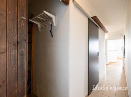 Pronájem bytu, 3+kk, 70 m²