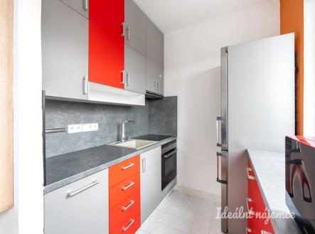 Pronájem bytu, 1+kk, 30 m²