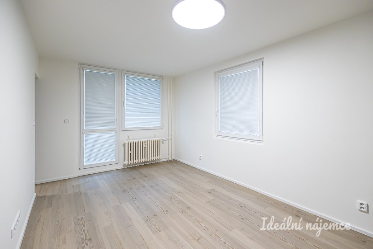 Pronájem bytu 1+1, Trytova, Černý Most, 17900 Kč/měs, 38 m2