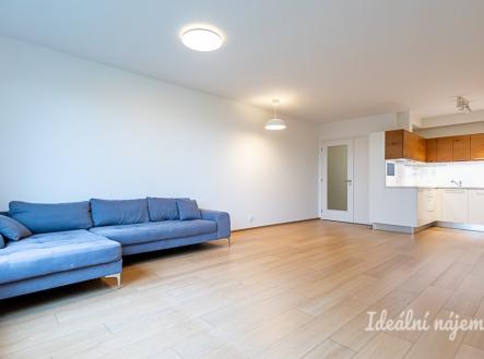 Pronájem bytu, 3+kk, 83 m²