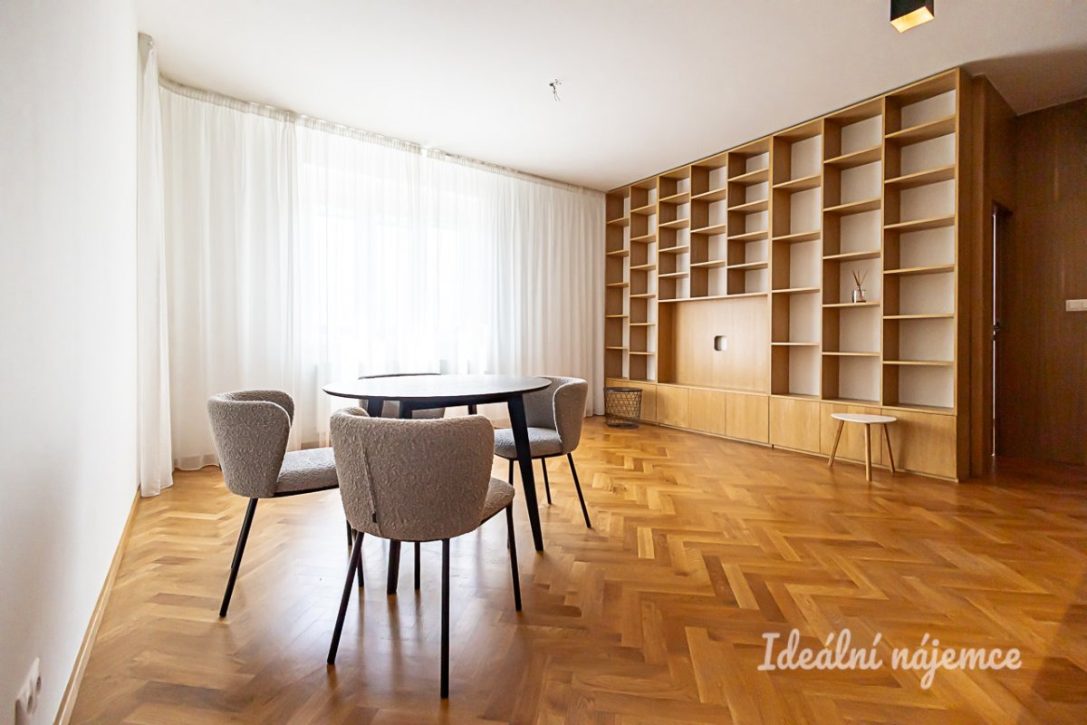 Pronájem bytu 2+kk, U Plynárny, Michle,  26990 Kč/měs, 58 m2