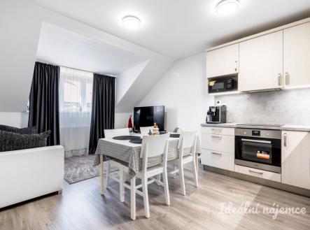 Pronájem bytu, 2+kk, 42 m²
