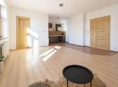 Pronájem bytu, 1+kk, 43 m²