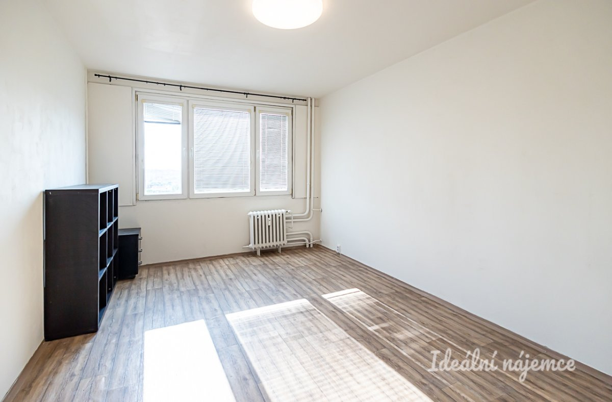 Pronájem bytu 1+kk, Narcisová, Záběhlice, 12900 Kč/měs, 24 m2