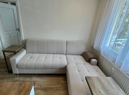 Pronájem bytu, 2+kk, 38 m²