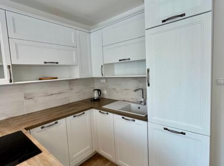 Pronájem bytu, 2+kk, 38 m²