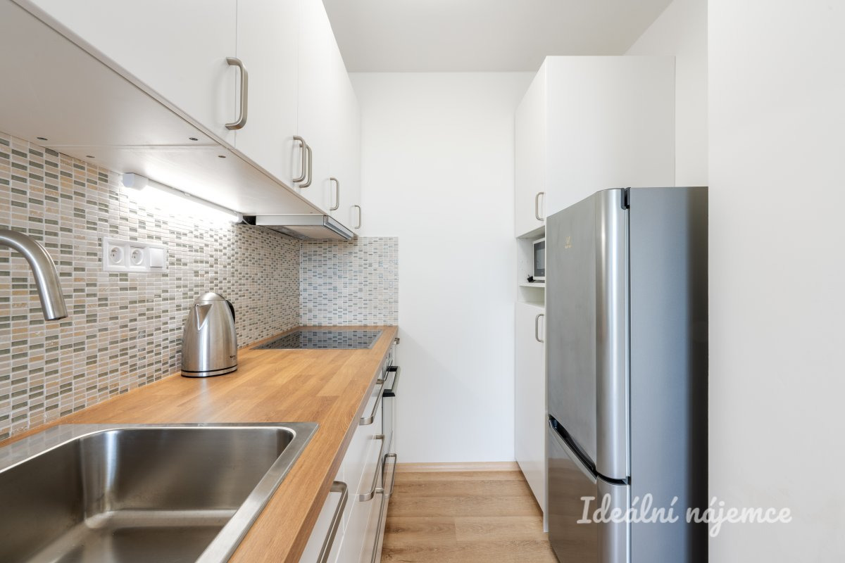 Pronájem bytu 2+kk, Křejpského, Chodov,  21000 Kč/měs, 41 m2