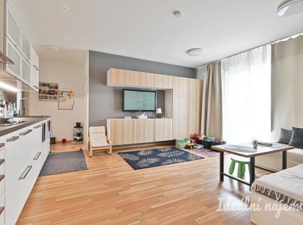 Pronájem bytu, 3+kk, 68 m²